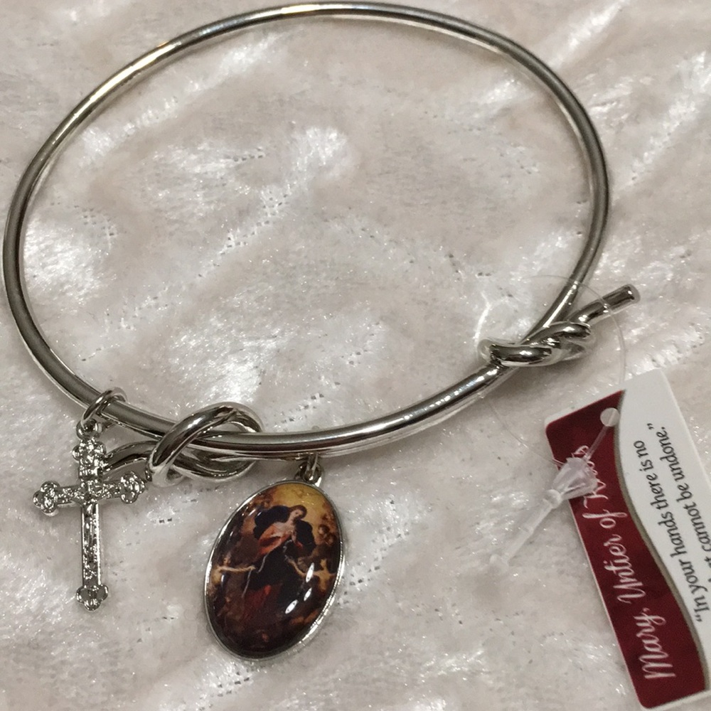 Lady of Knots bracelet